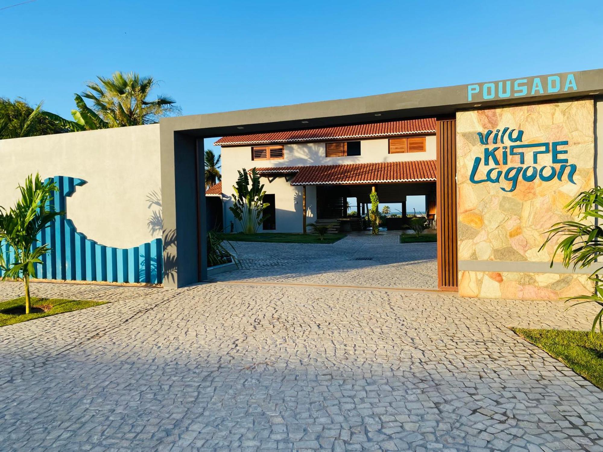 Vila Kite Lagoon Parajuru Bagian luar foto